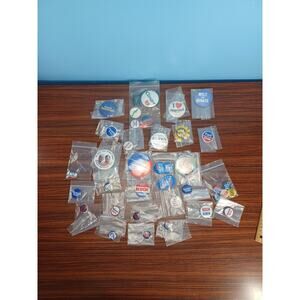 Vintage Political Pins Nixon Agnew Regan Bush & More Colorful Pins Advertising